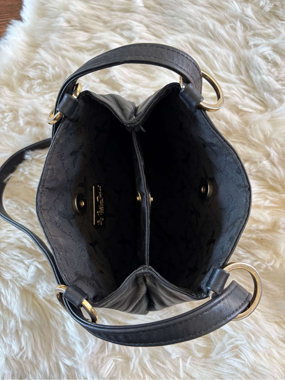 Vintage Petit Paloma Picasso Black Leather Shoulder/Crossbody w/ Gold "X" Logo - Picture 6 of 14